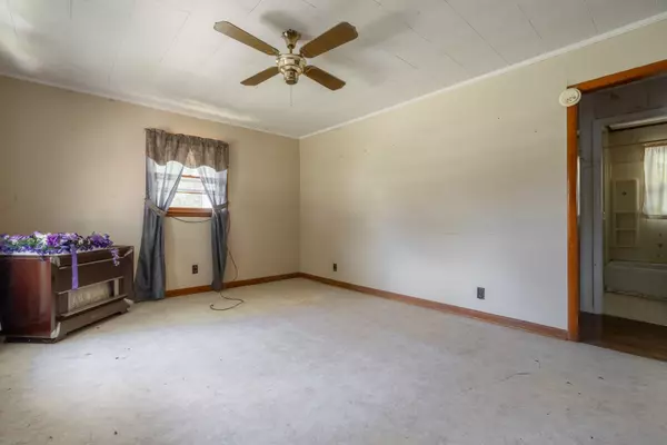 Sparta, TN 38583,740 Pleasant Hill Rd