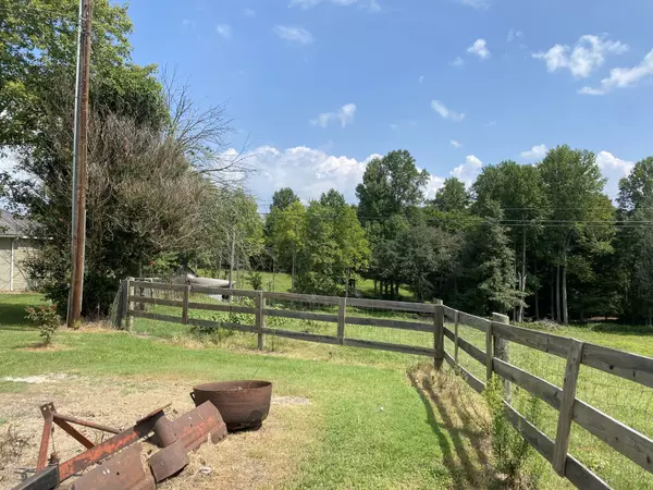 Doyle, TN 38559,691 Hodges Bridge Rd