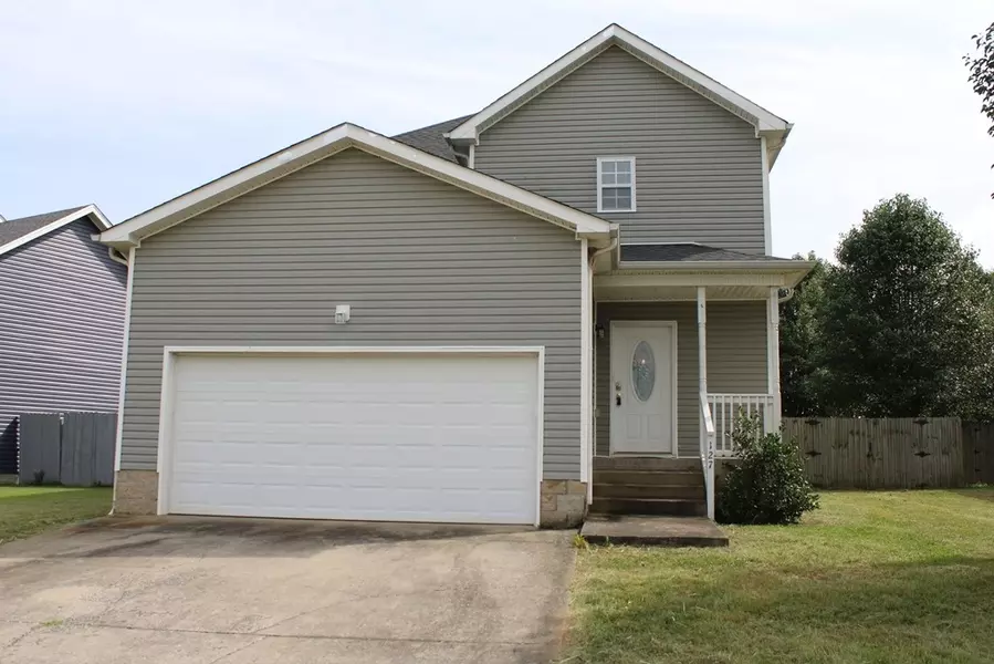 127 N Cavalcade Cir, Oak Grove, KY 42262