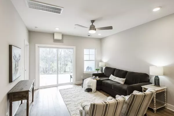 Gallatin, TN 37066,1144 Lock 4 Rd #B-5