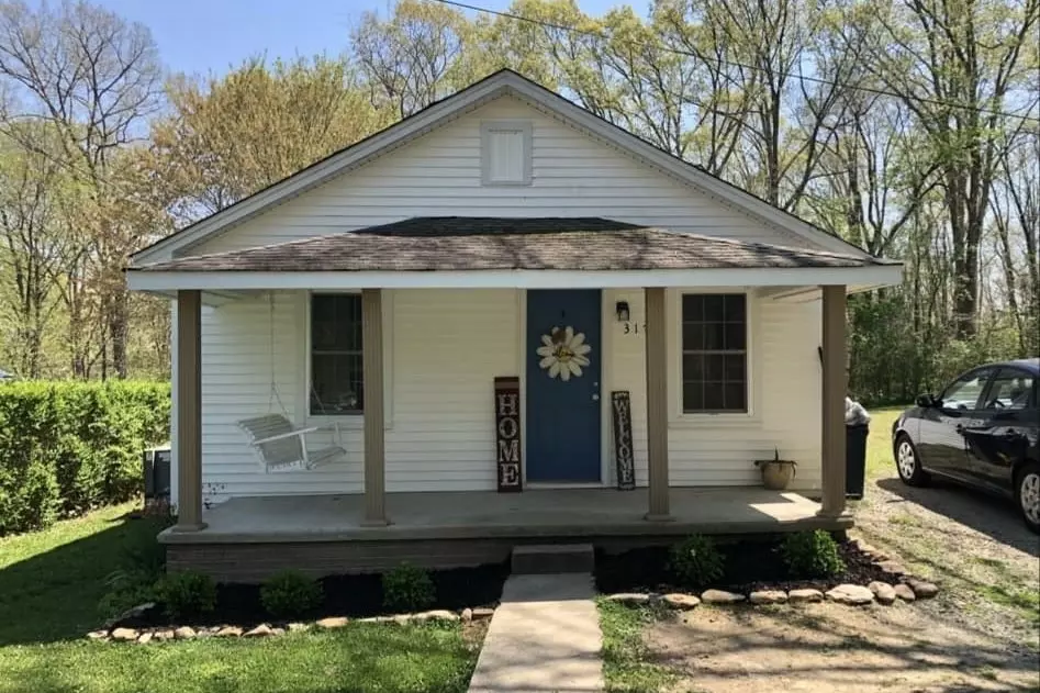 Waynesboro, TN 38485,317 W Hill St