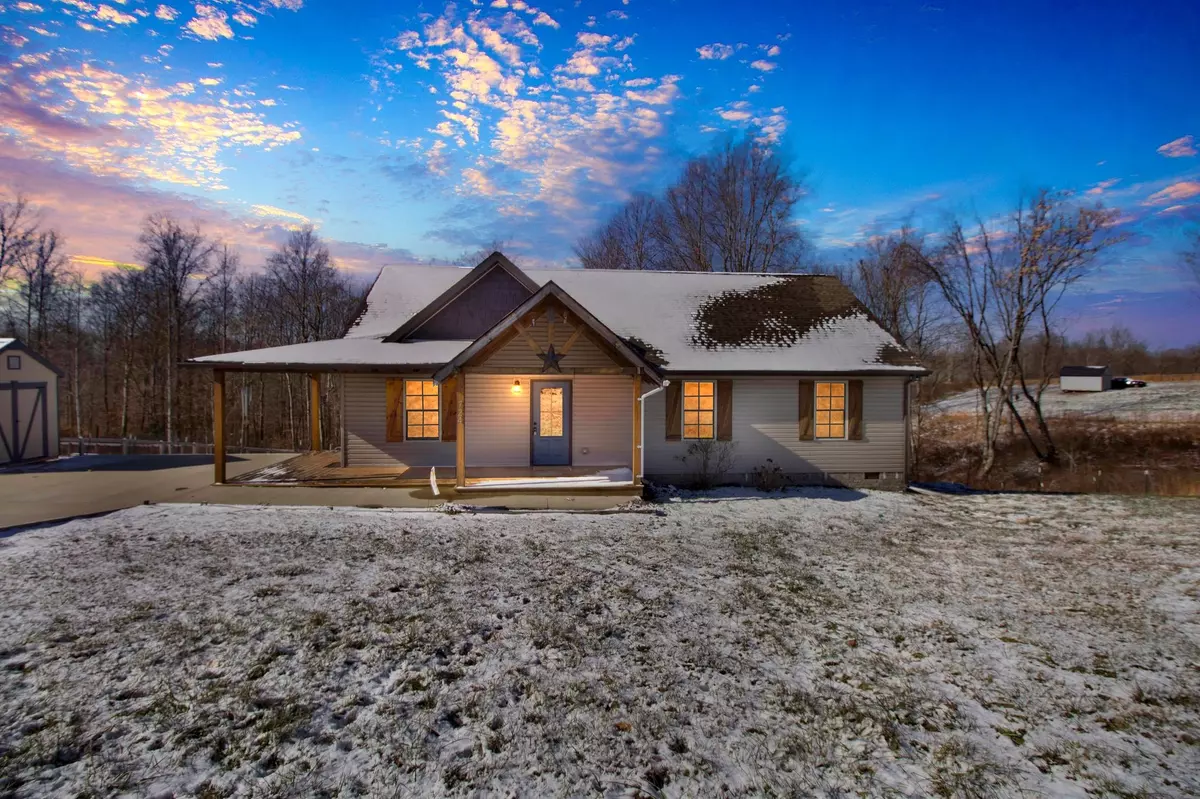 Lafayette, TN 37083,724 Kirbytown Rd