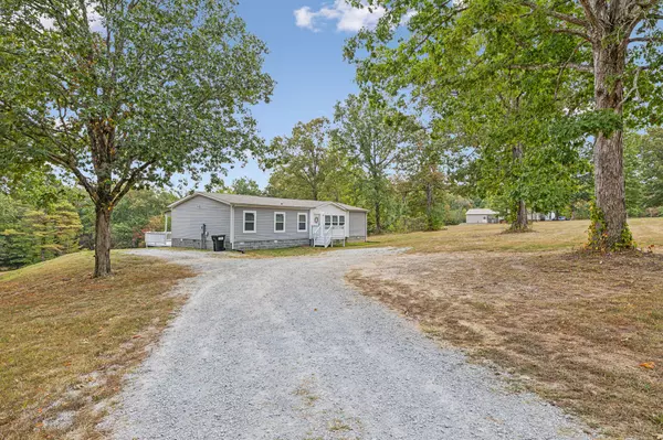 Hohenwald, TN 38462,1849 Buffalo Rd