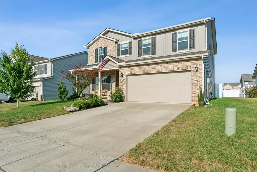 3003 Bishop Ln, Columbia, TN 38401