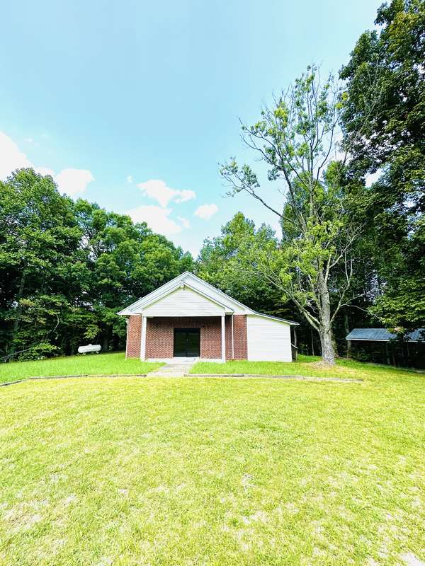 2625 Pleasant Ridge Rd, Woodbury, TN 37190