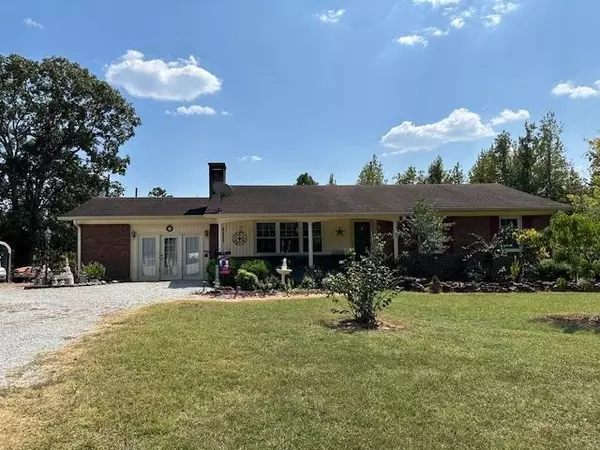 7660 Highway 114,  Westport,  TN 38387