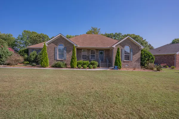82 Regalwood Dr, Manchester, TN 37355