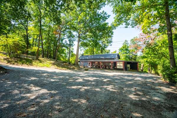 345 Martin Rd, Portland, TN 37148