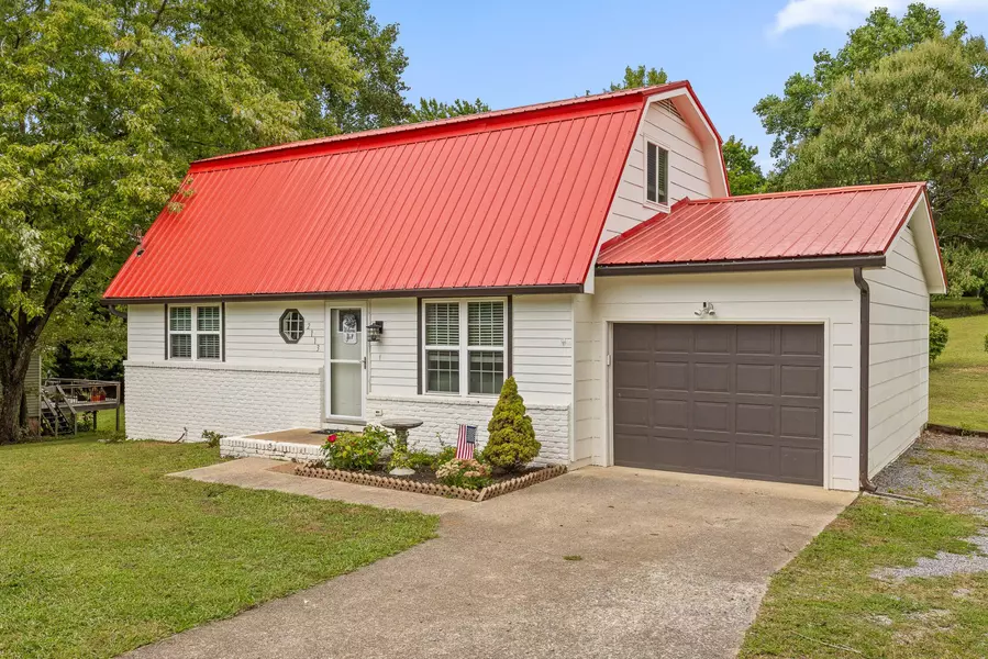 2113 Dallas Lake Road, Soddy Daisy, TN 37379