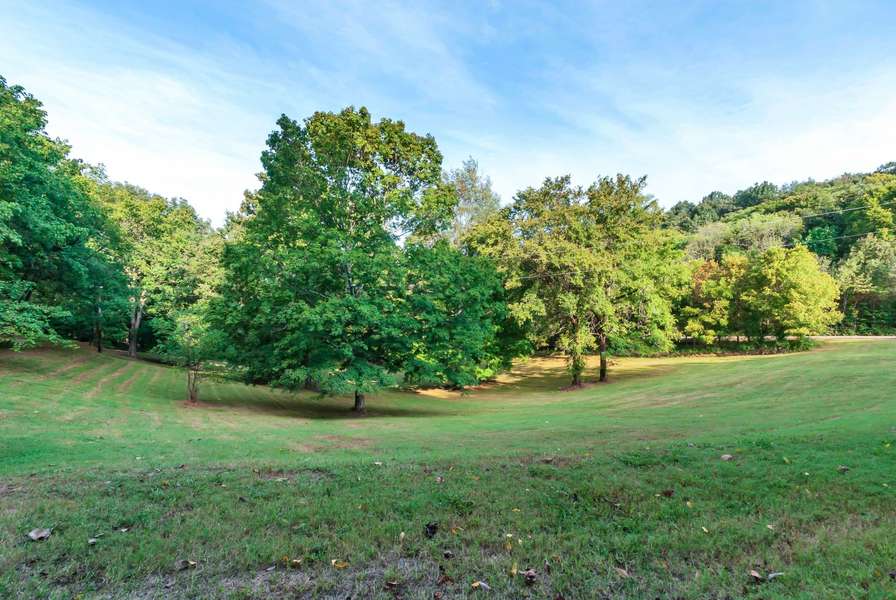 4074 Cantebury Dr, Culleoka, TN 38451