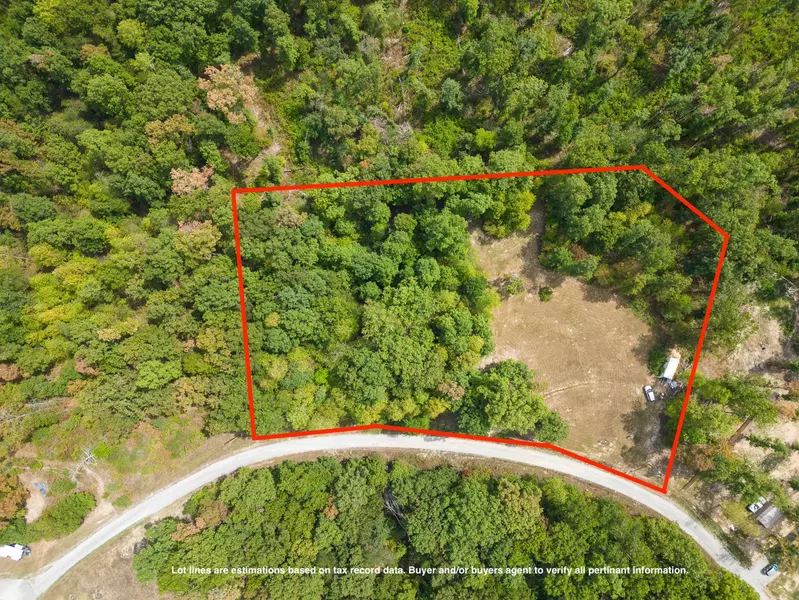 149 Countrywood Ln, Hohenwald, TN 38462