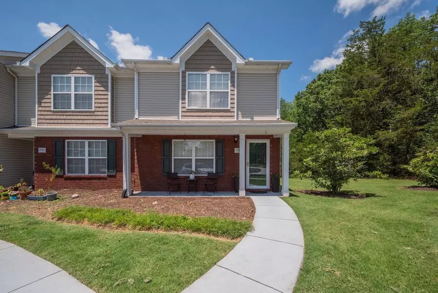 1799 Red Jacket Dr, Antioch, TN 37013