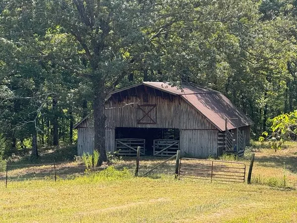 Cumberland Furnace, TN 37051,2236 Stone Hollow Rd