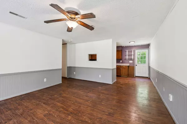 Hohenwald, TN 38462,163 Longbranch Rd