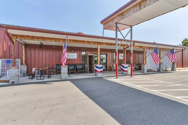 Greenbrier, TN 37073,2120 Old Hwy 431 #S