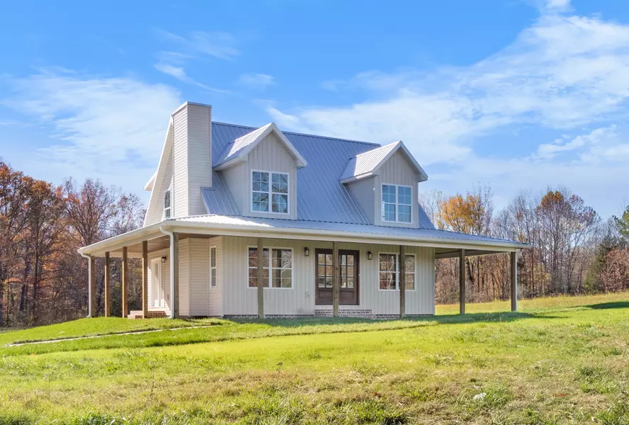 1106 Highway 13, Cunningham, TN 37052