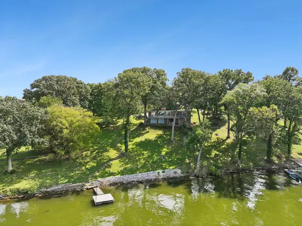 Old Hickory, TN 37138,381 Green Harbor Rd