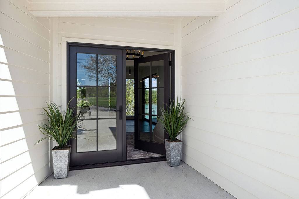 Nashville, TN 37209,6637 River View Dr