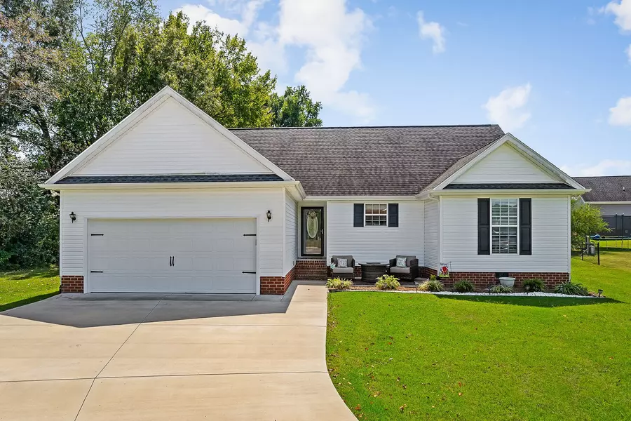 161 Winter Wonder St, Smithville, TN 37166