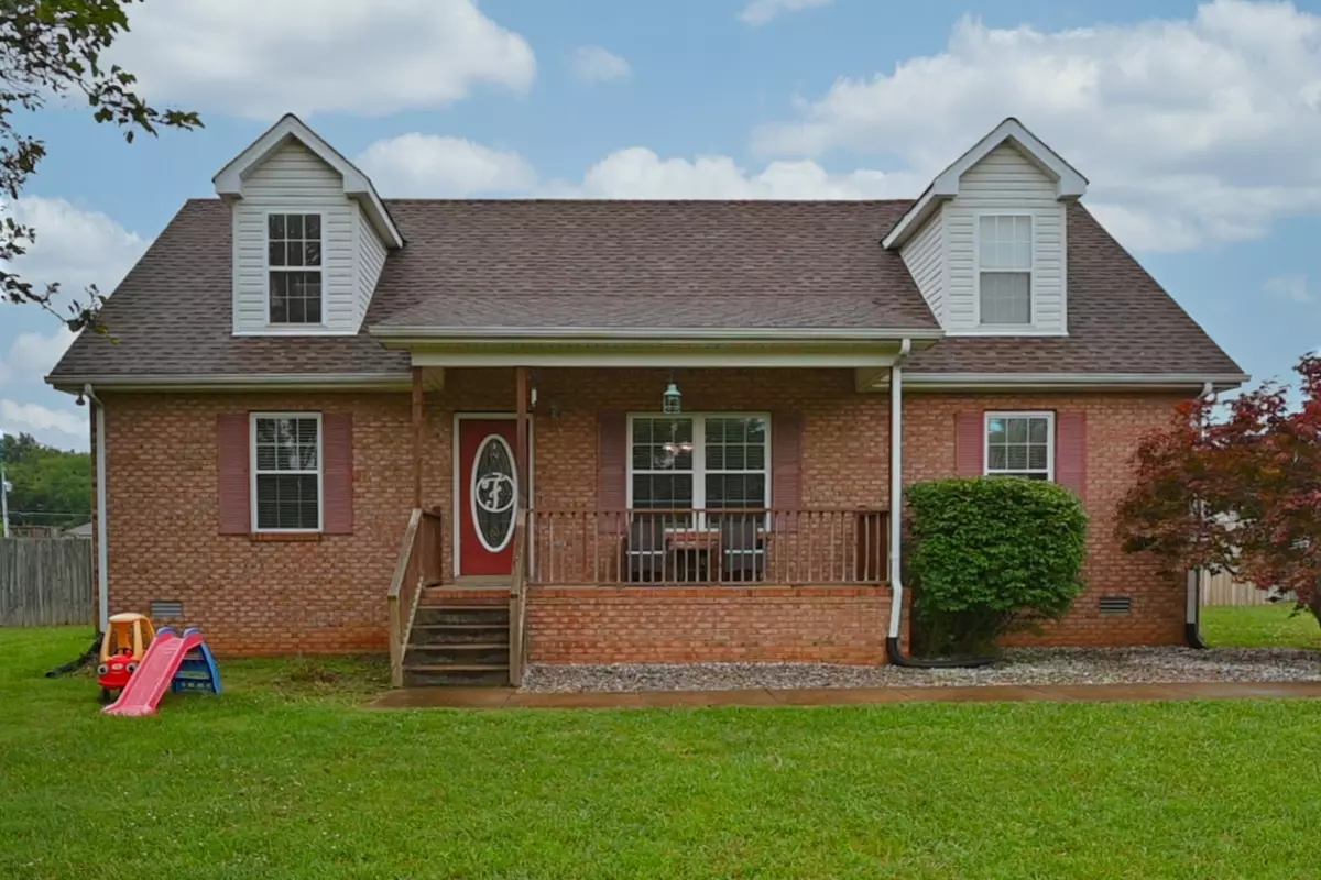 Portland, TN 37148,123 Cora St