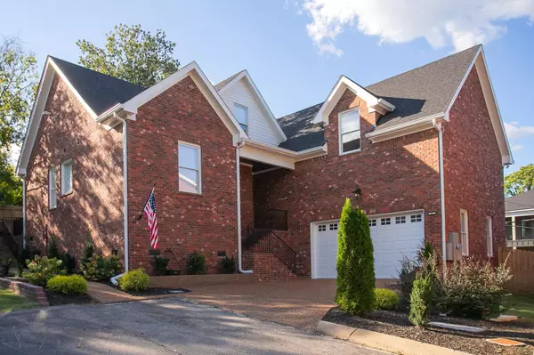314 W 6th St, Columbia, TN 38401