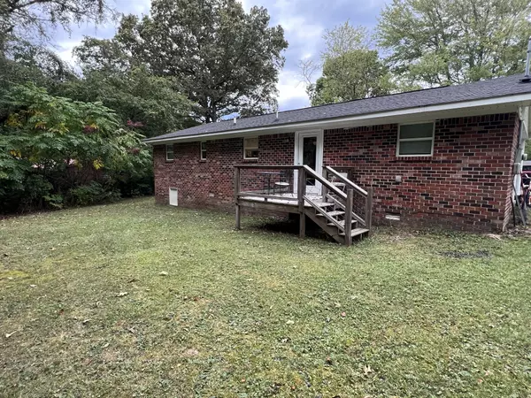 Tracy City, TN 37387,141 Oak Dr