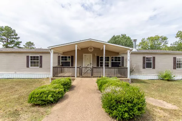 Savannah, TN 38372,2270 Fox Hollow Loop