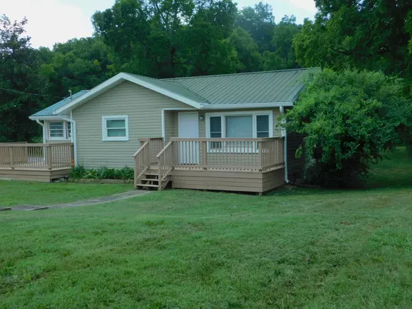 Waverly, TN 37185,126 Joe St