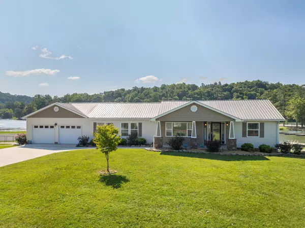 160 Lakeshore Street, Dayton, TN 37321