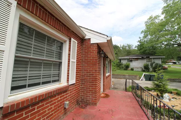 Chattanooga, TN 37415,1 Abelia Lane