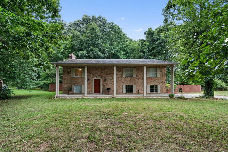 2447 Cindy Street, Athens, TN 37303