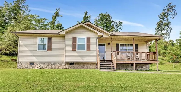 8218 Bill Reed Road, Ooltewah, TN 37363