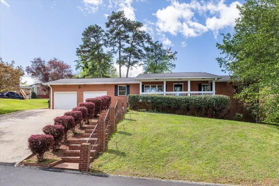 1226 King Arthur Road, Chattanooga, TN 37421