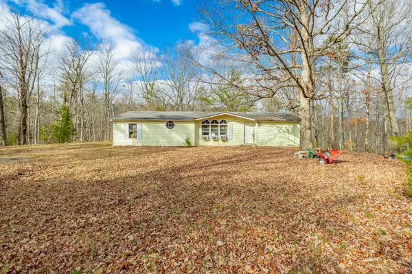 Ooltewah, TN 37363,10009 Sunny Lane