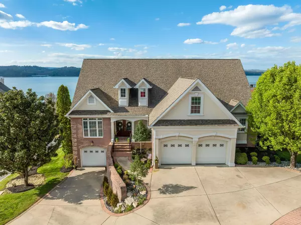 4448 Sailmaker Circle, Chattanooga, TN 37416