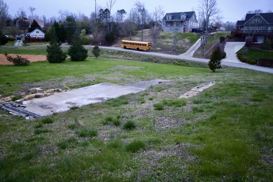 7429 Davis Mill Circle, Harrison, TN 37341