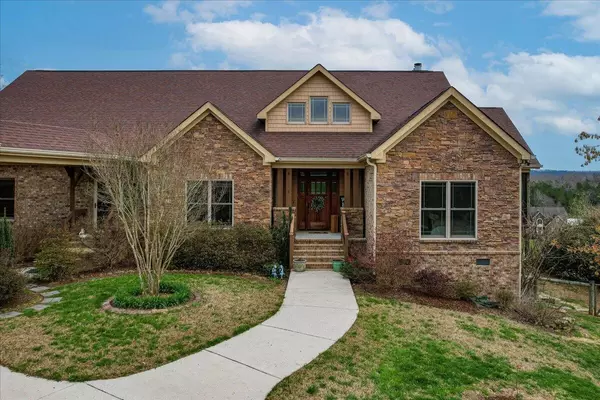 Ooltewah, TN 37363,10690 Quarter Horse Lane