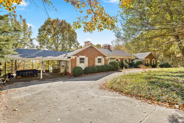 Lookout Mountain, GA 30750,1613 Fairy Dell Trail