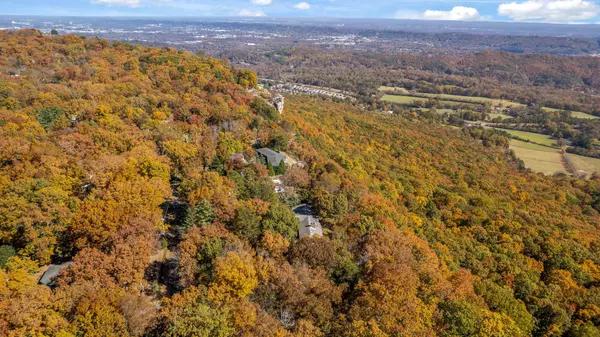 Lookout Mountain, GA 30750,1613 Fairy Dell Trail