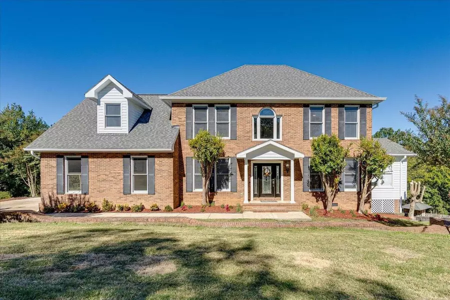 1913 Bay Pointe Drive, Hixson, TN 37343