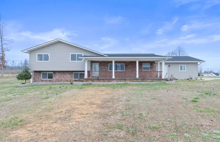 2314 Peterson Drive, Chattanooga, TN 37421