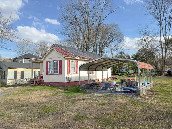 Dalton, GA 30721,1308 Herbert Street