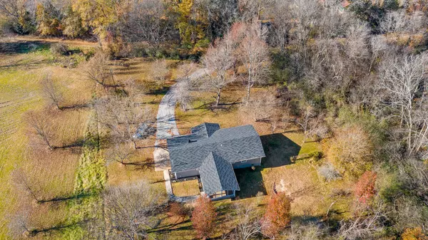 Jasper, TN 37347,572 Hass Road