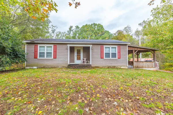 4811 NE Mitchell Bridge Road, Dalton, GA 30721