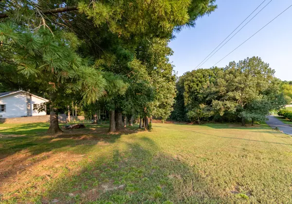 Athens, TN 37303,128 Hilltop Drive