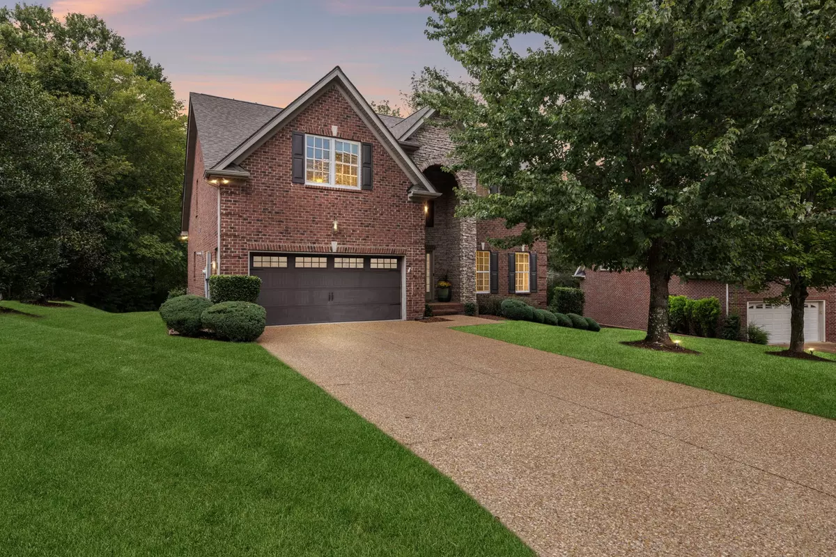 Brentwood, TN 37027,1566 Red Oak Ln