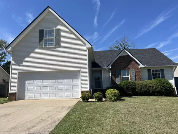 1228 Ballater Dr, Murfreesboro, TN 37128