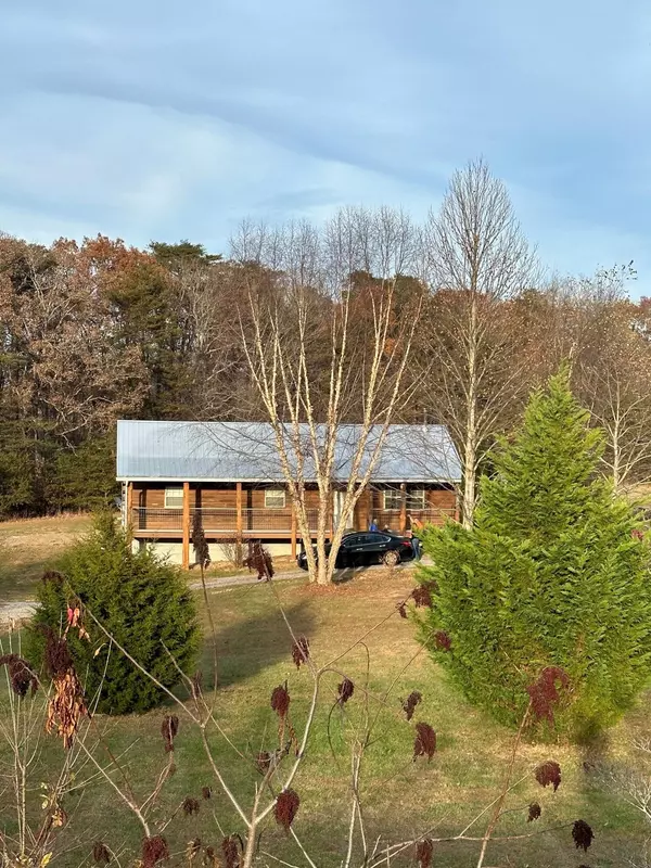 Soddy Daisy, TN 37379,360 Henson Gap Road