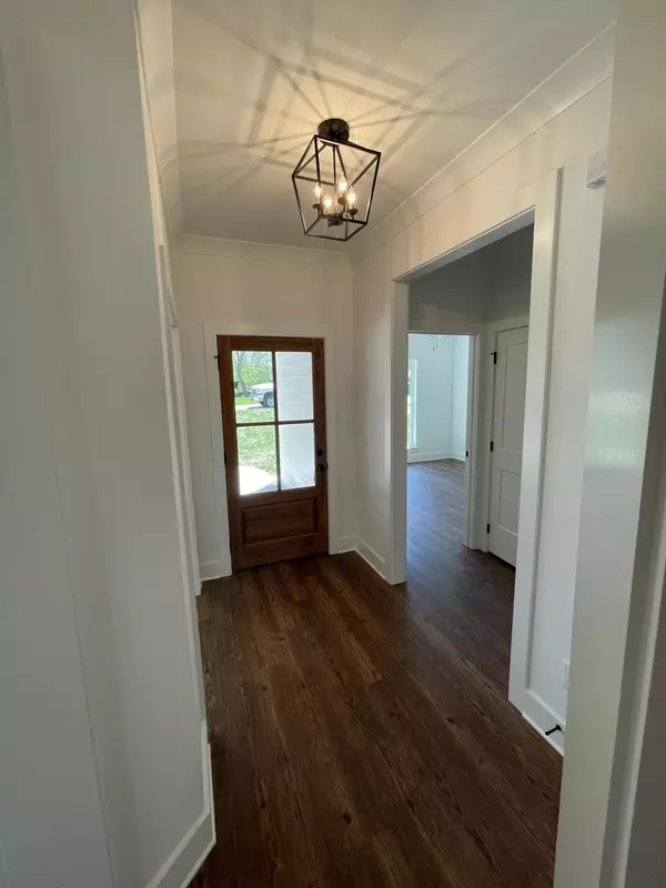 Chattanooga, TN 37406,4137 Safehaven Court