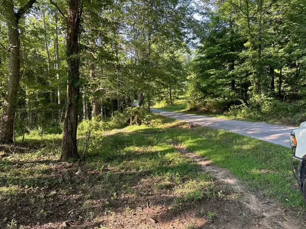Pikeville, TN 37367,8 Prater Road